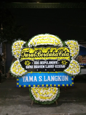 Papan Bunga Duka di Campago Ipuh
